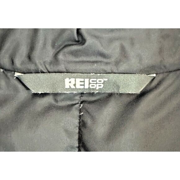 REI Mens  CO-OP Puffer Vest Black Recycle Nylon 80% Down Winter Ski Pockets READ - Picture 3 of 13